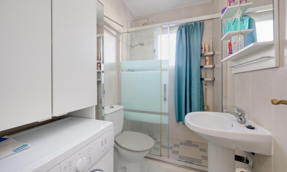 Resale - Bungalow -
Torrevieja - El Chaparral