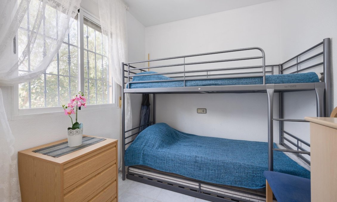 Resale - Bungalow -
Torrevieja - El Chaparral