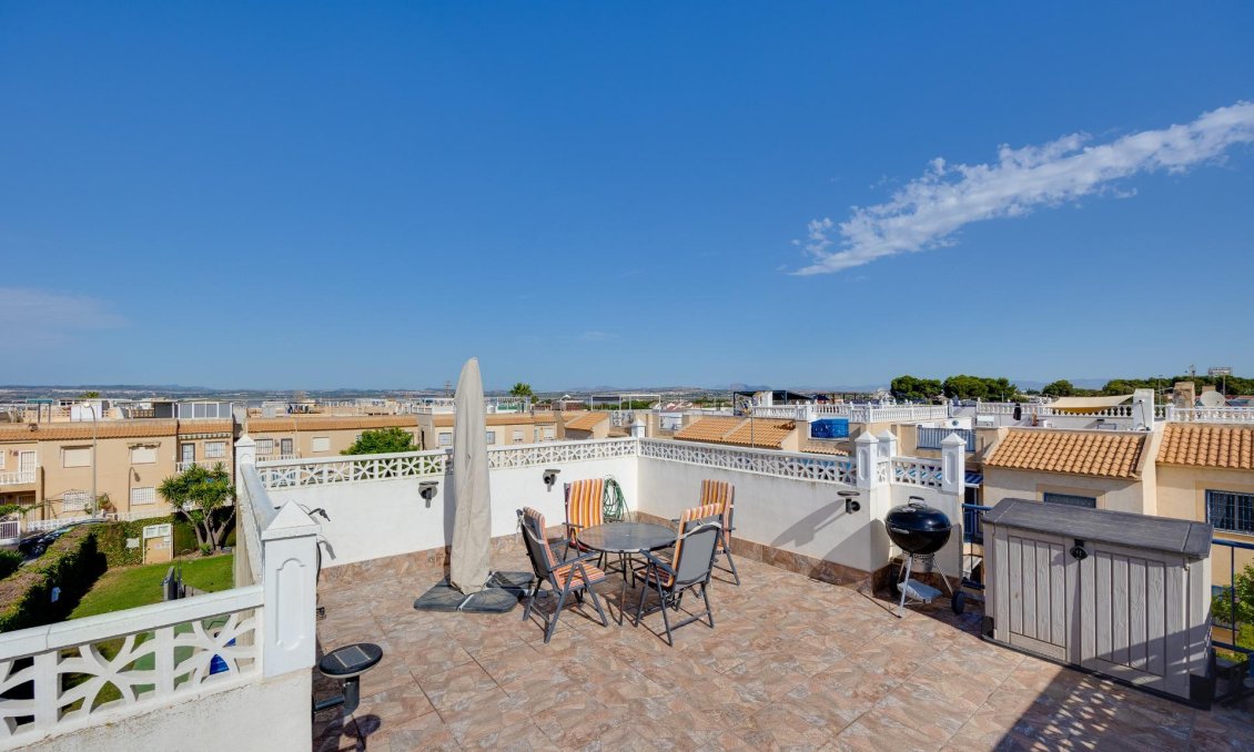 Resale - Bungalow -
Torrevieja - El Chaparral