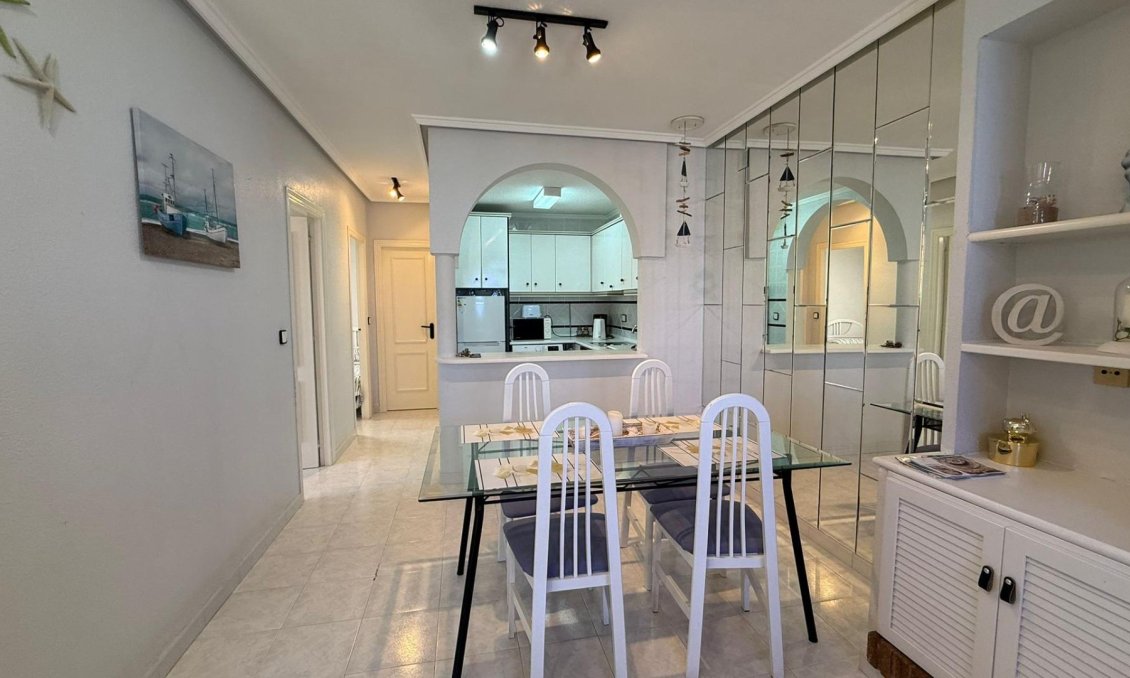 Használt Ingatlanok - Bungaló -
Torrevieja - Punta Prima