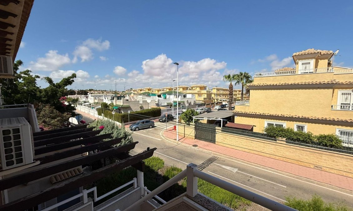 Használt Ingatlanok - Bungaló -
Torrevieja - Punta Prima