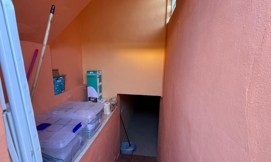 Használt Ingatlanok - Bungaló -
Torrevieja - Punta Prima