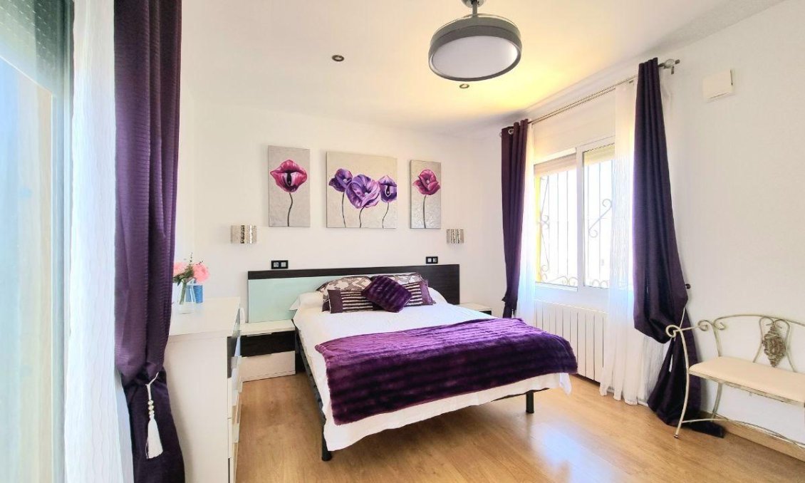 Resale - Townhouse -
Orihuela Costa - Los Altos
