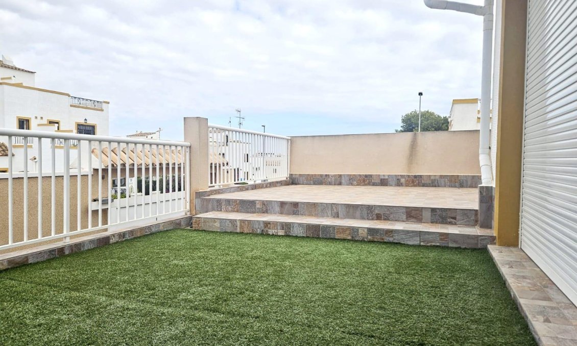 Resale - Townhouse -
Orihuela Costa - Los Altos