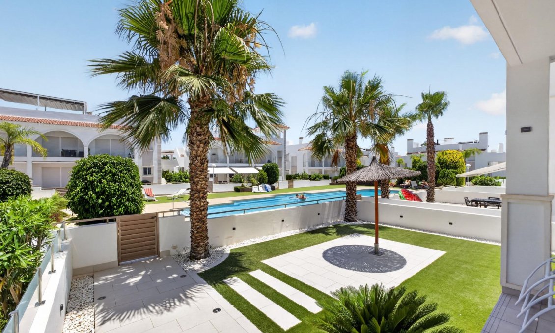 Resale - Apartment -
Rojales - Cuidad Quesada