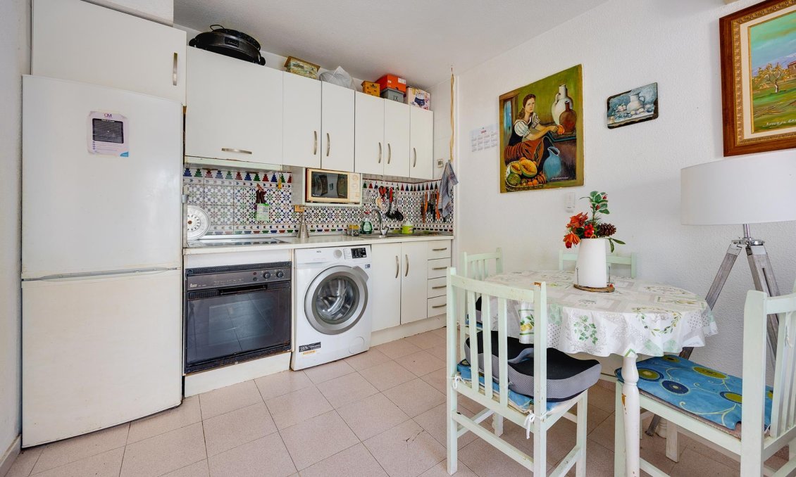 Használt Ingatlanok - Apartman -
Torrevieja - Costa Blanca