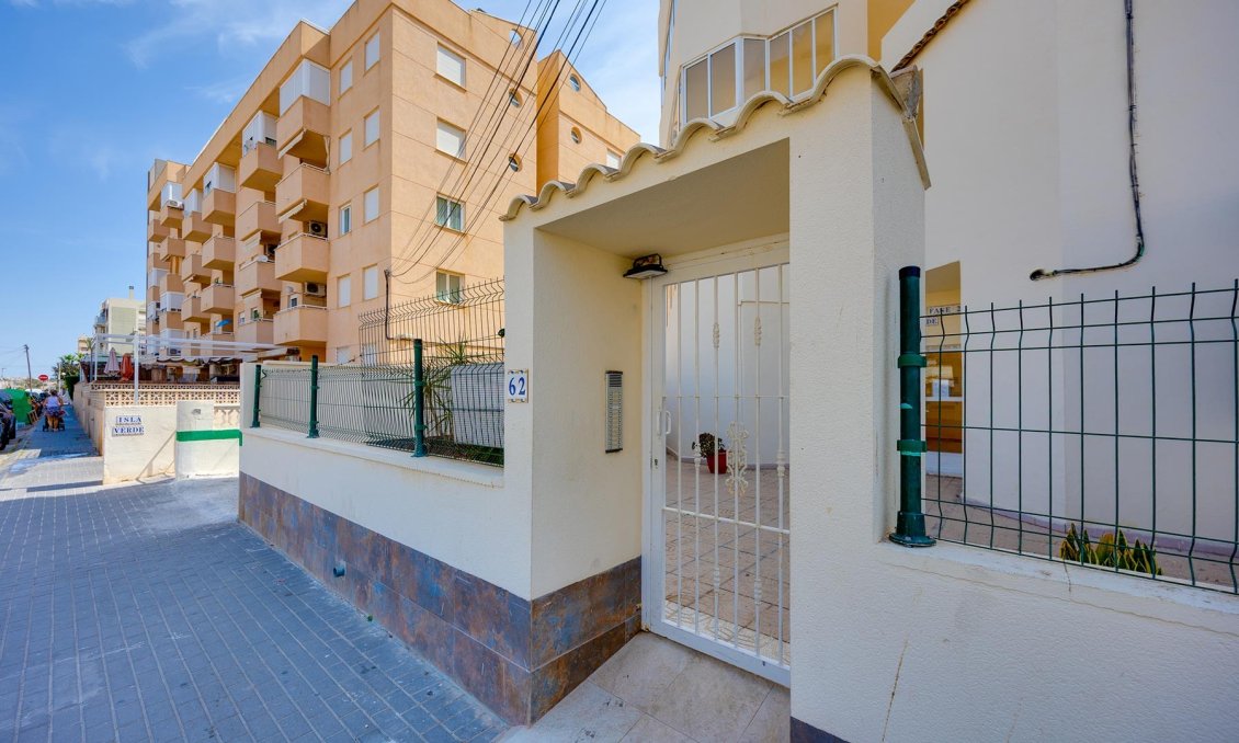 Használt Ingatlanok - Apartman -
Torrevieja - Costa Blanca