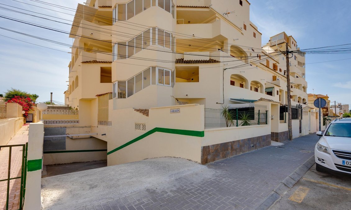 Használt Ingatlanok - Apartman -
Torrevieja - Costa Blanca