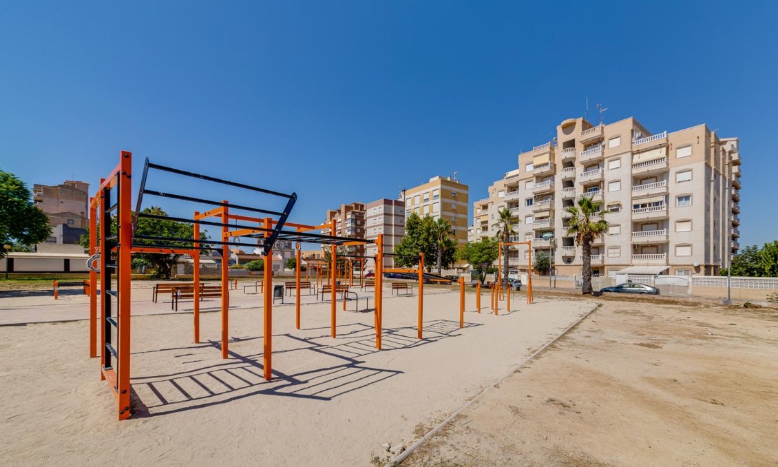 Használt Ingatlanok - Apartman -
Torrevieja - Costa Blanca