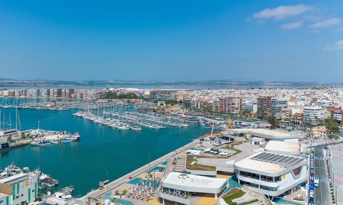 Használt Ingatlanok - Apartman -
Torrevieja - Costa Blanca