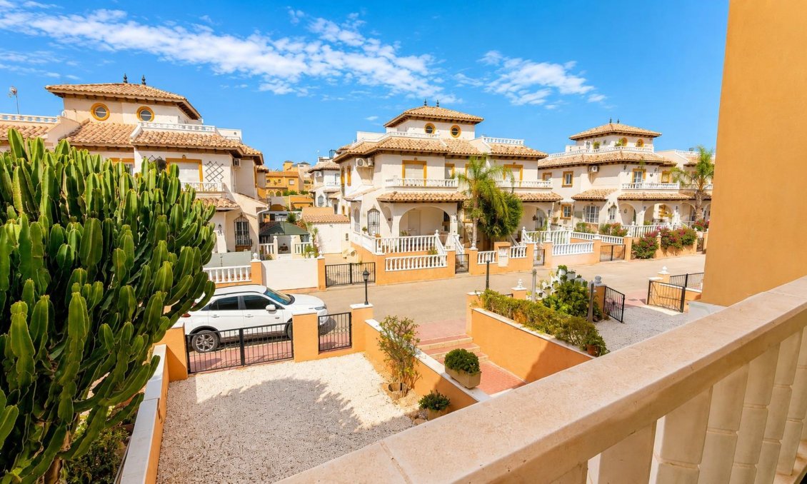 Resale - Apartment -
Orihuela Costa - Monte Zenia