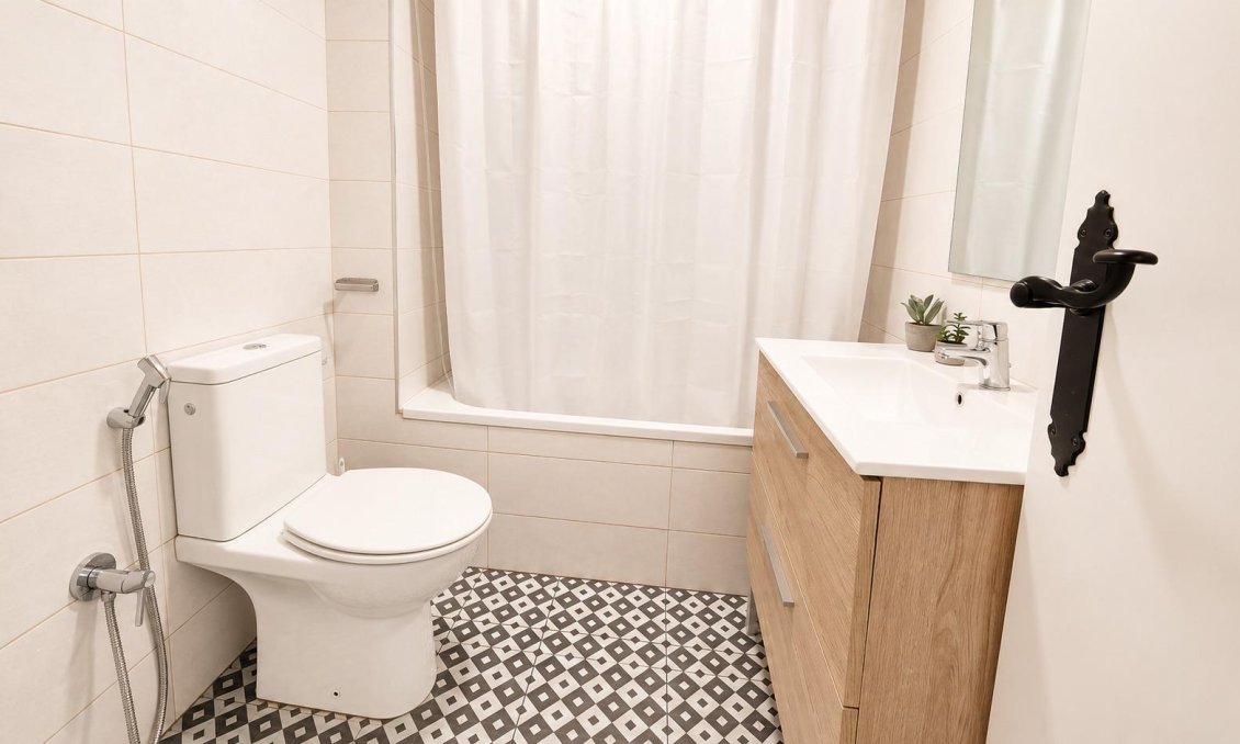 Használt Ingatlanok - Apartman -
Torrevieja - Playa del Cura