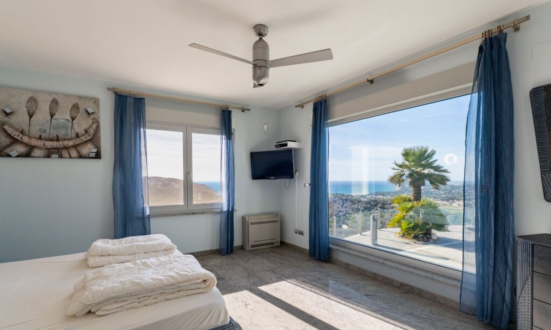Használt Ingatlanok - Villa -
Moraira - Costa Blanca