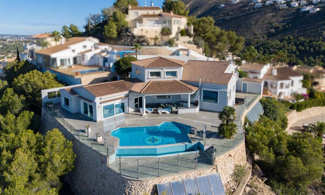 Használt Ingatlanok - Villa -
Moraira - Costa Blanca
