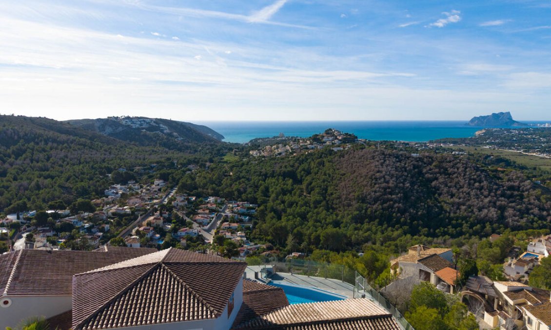 Használt Ingatlanok - Villa -
Moraira - Costa Blanca