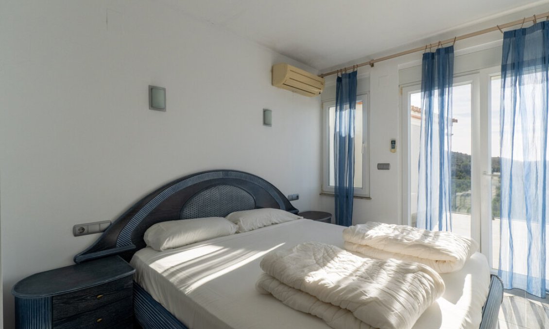 Használt Ingatlanok - Villa -
Moraira - Costa Blanca