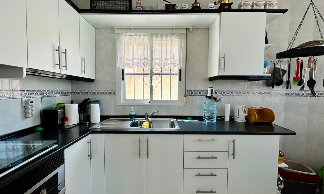 Resale - Villa -
Torrevieja - Costa Blanca