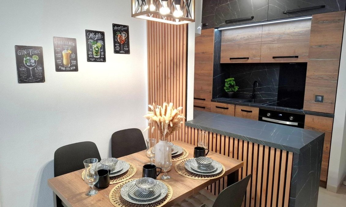 Resale - Apartment -
Torrevieja - Estacion De Autobuses