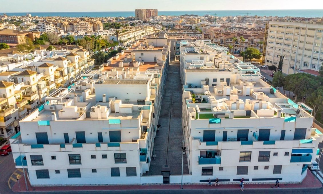 Resale - Apartment -
Torrevieja - Estacion De Autobuses