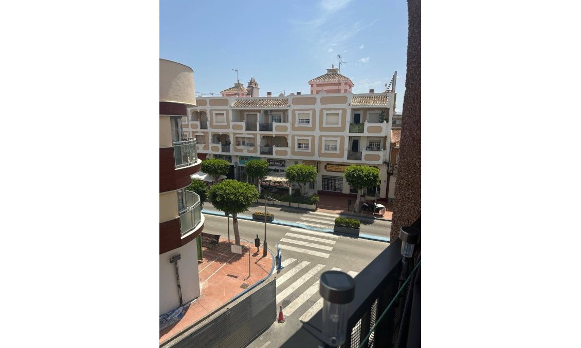 Használt Ingatlanok - Apartman -
Santiago de la Ribera - Centrum