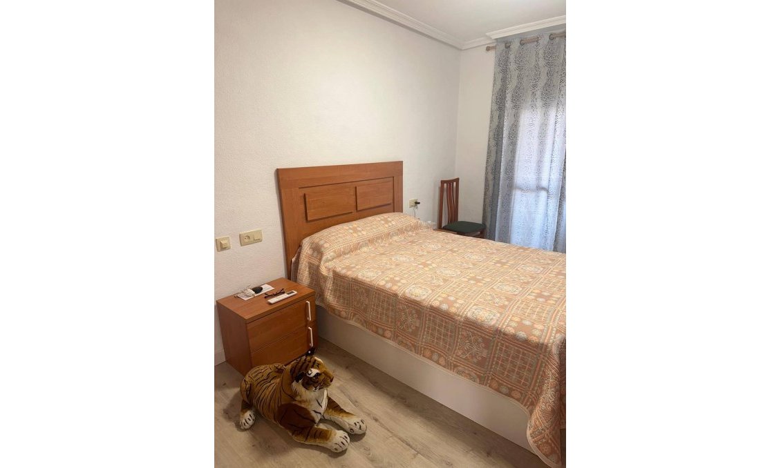 Használt Ingatlanok - Apartman -
Santiago de la Ribera - Centrum