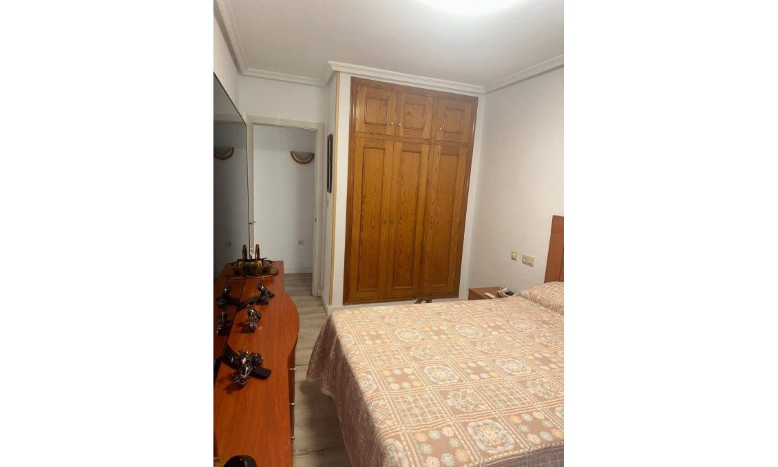 Használt Ingatlanok - Apartman -
Santiago de la Ribera - Centrum