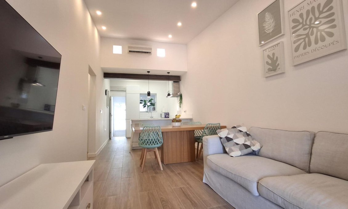Resale - Townhouse -
Orihuela Costa - Playa Flamenca