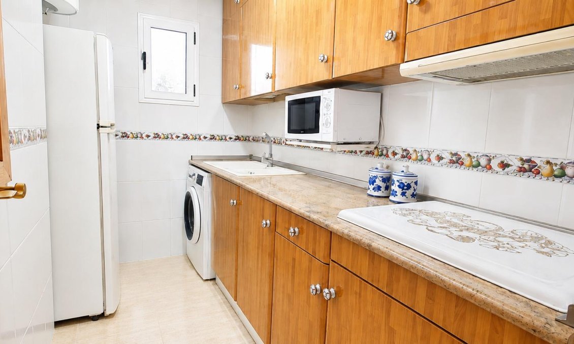 Resale - Apartment -
Torrevieja - Habaneras