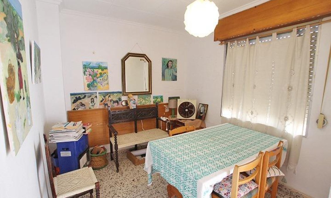 Használt Ingatlanok - Sorház -
Guardamar del Segura - Centrum