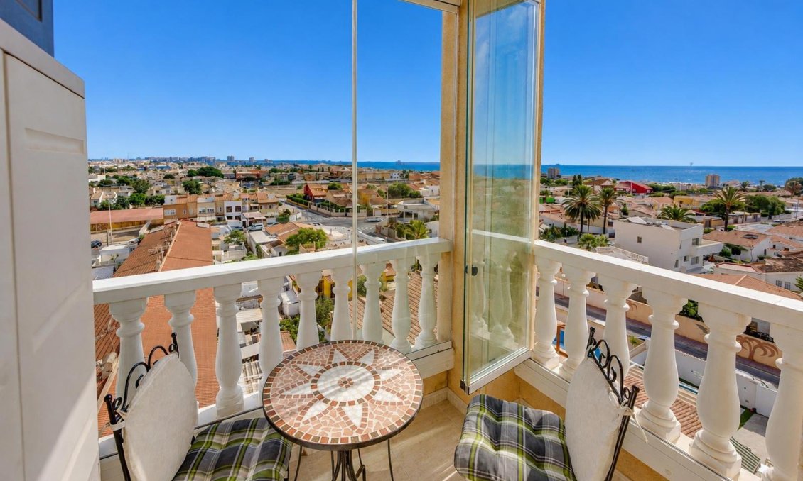 Használt Ingatlanok - Apartman -
Torrevieja - Nueva Torrevieja