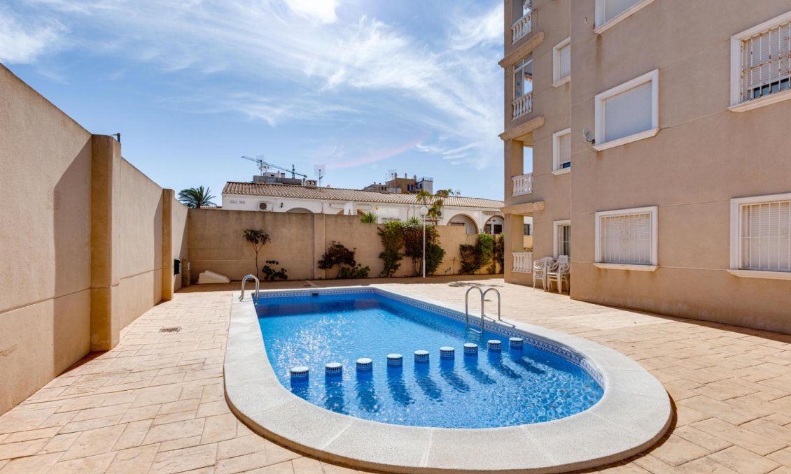 Használt Ingatlanok - Apartman -
Torrevieja - Nueva Torrevieja