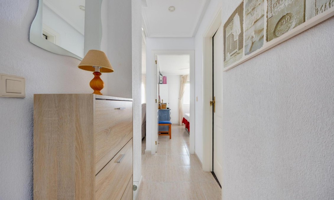 Használt Ingatlanok - Apartman -
Torrevieja - Nueva Torrevieja