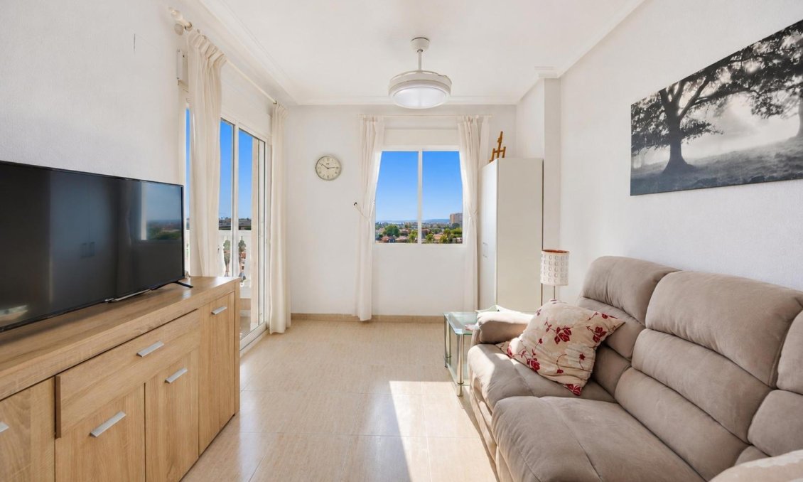 Használt Ingatlanok - Apartman -
Torrevieja - Nueva Torrevieja