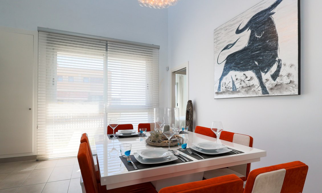 Resale - Villa / Semi semi-detached -
Dolores - Costa Blanca