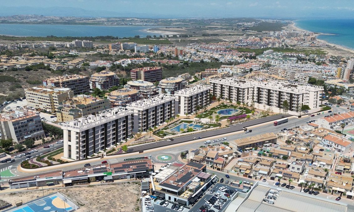 Neue Gebäude - Penthouse -
Torrevieja - Torreblanca