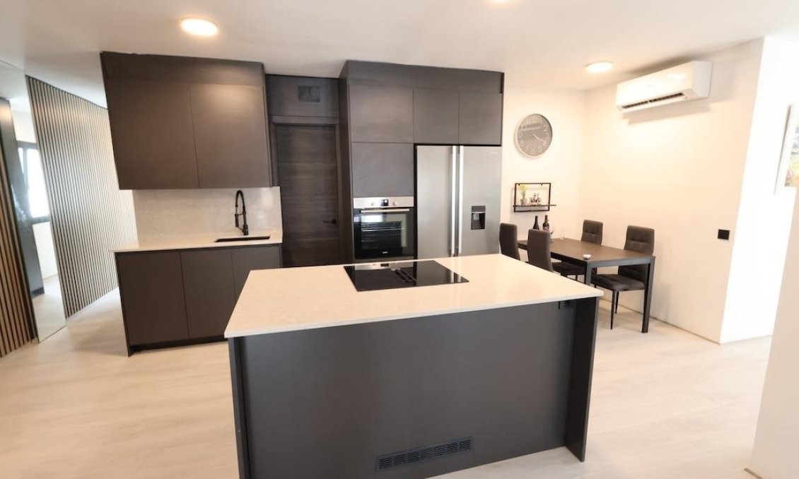 Resale - Penthouse -
Torrevieja - Costa Blanca