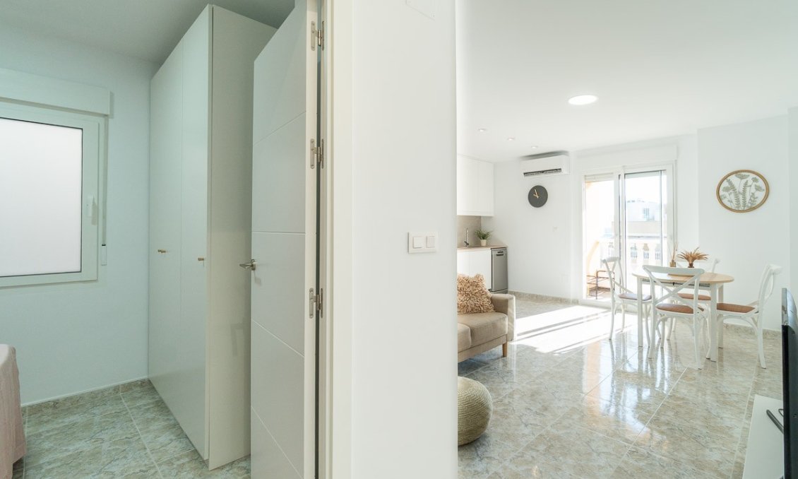 Használt Ingatlanok - Apartman -
Torrevieja - Costa Blanca