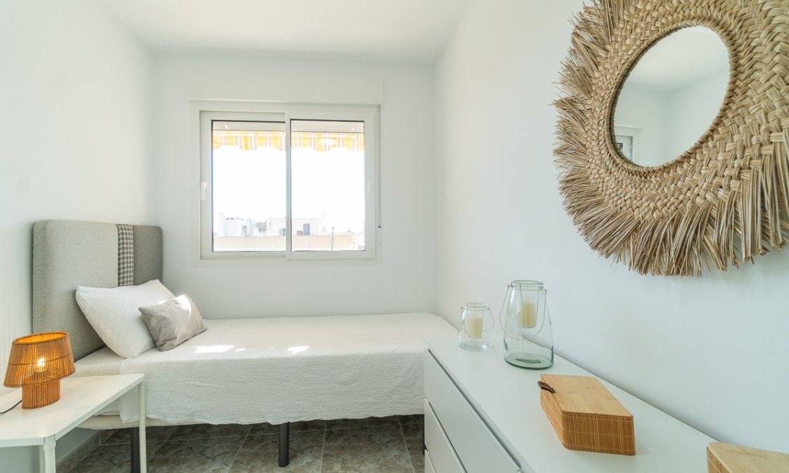 Használt Ingatlanok - Apartman -
Torrevieja - Costa Blanca