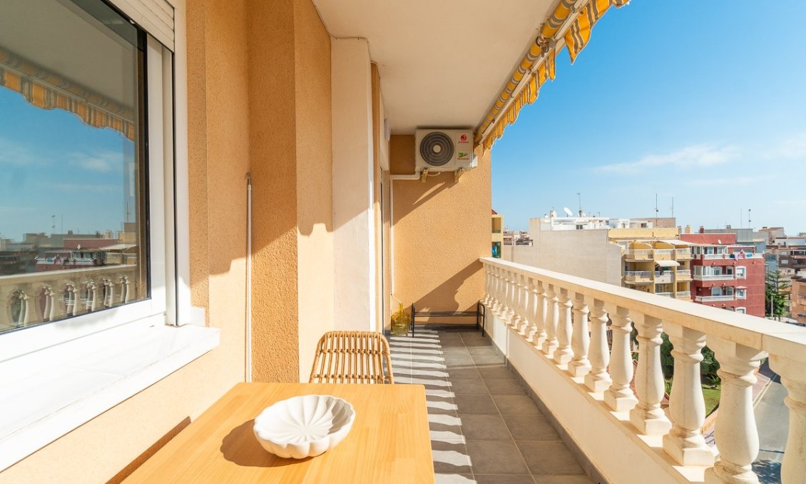 Használt Ingatlanok - Apartman -
Torrevieja - Costa Blanca