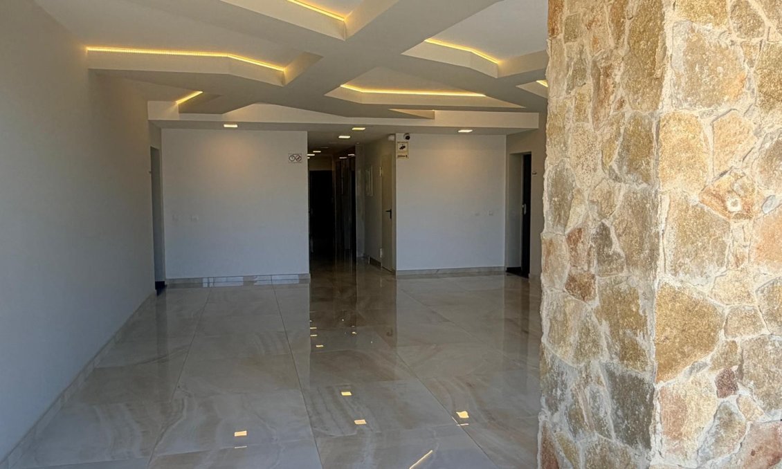 Resale - Apartment -
Los Altos - Costa Blanca