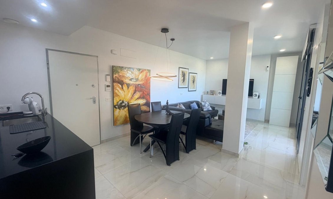 Resale - Apartment -
Los Altos - Costa Blanca