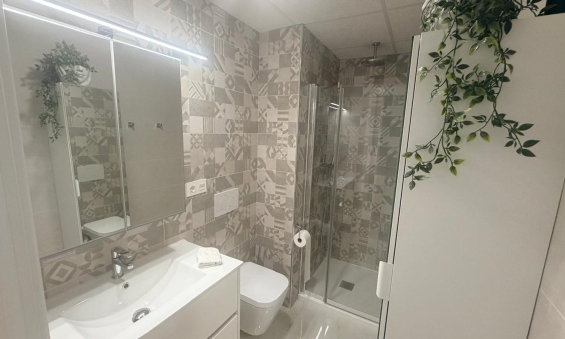 Resale - Apartment -
Los Altos - Costa Blanca