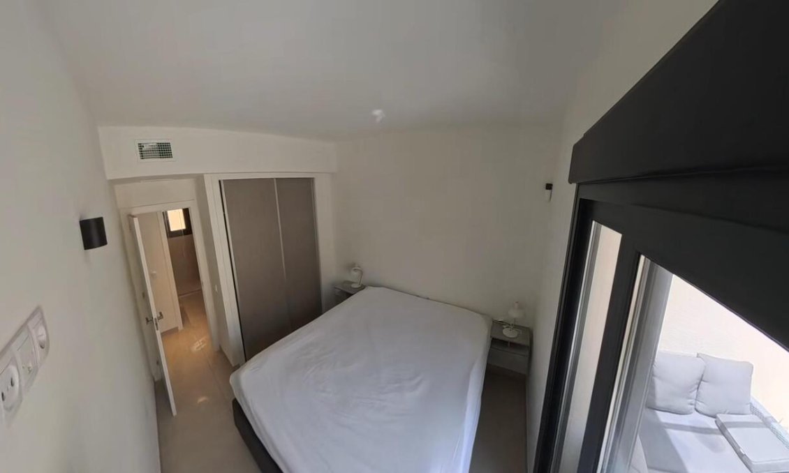 Használt Ingatlanok - Tetőtéri lakás -
Torrevieja