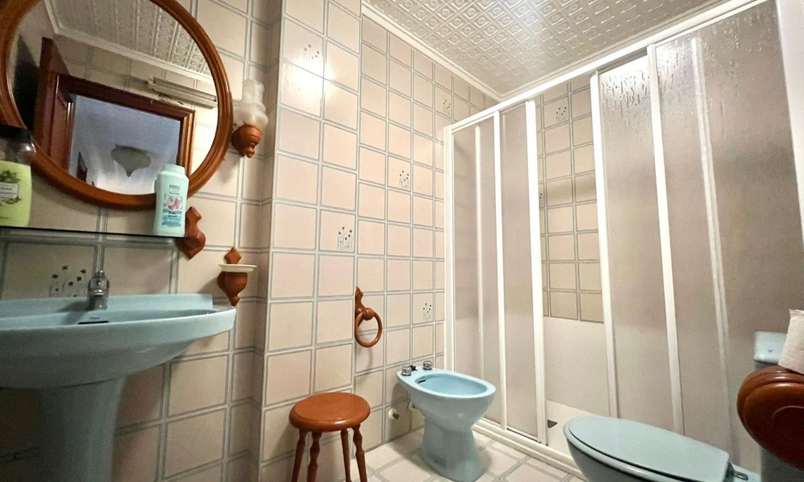Resale - Apartment -
Torrevieja - Acequion