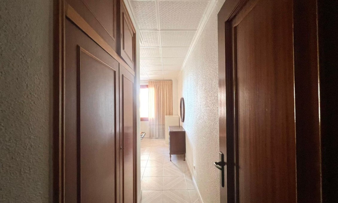 Resale - Apartment -
Torrevieja - Acequion