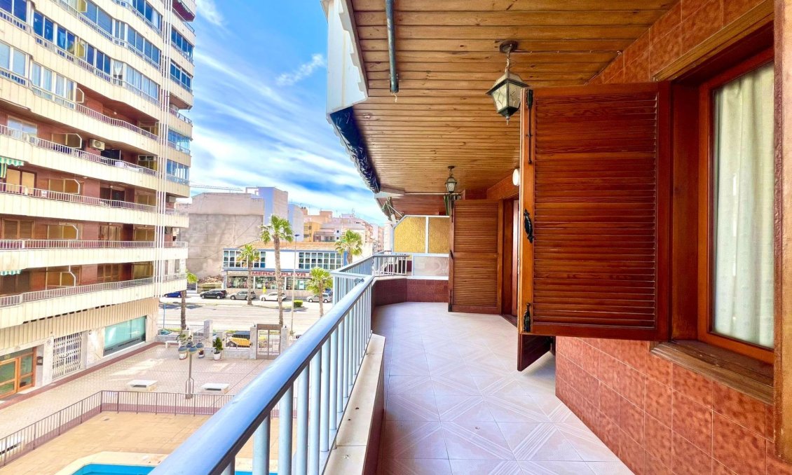 Resale - Apartment -
Torrevieja - Acequion