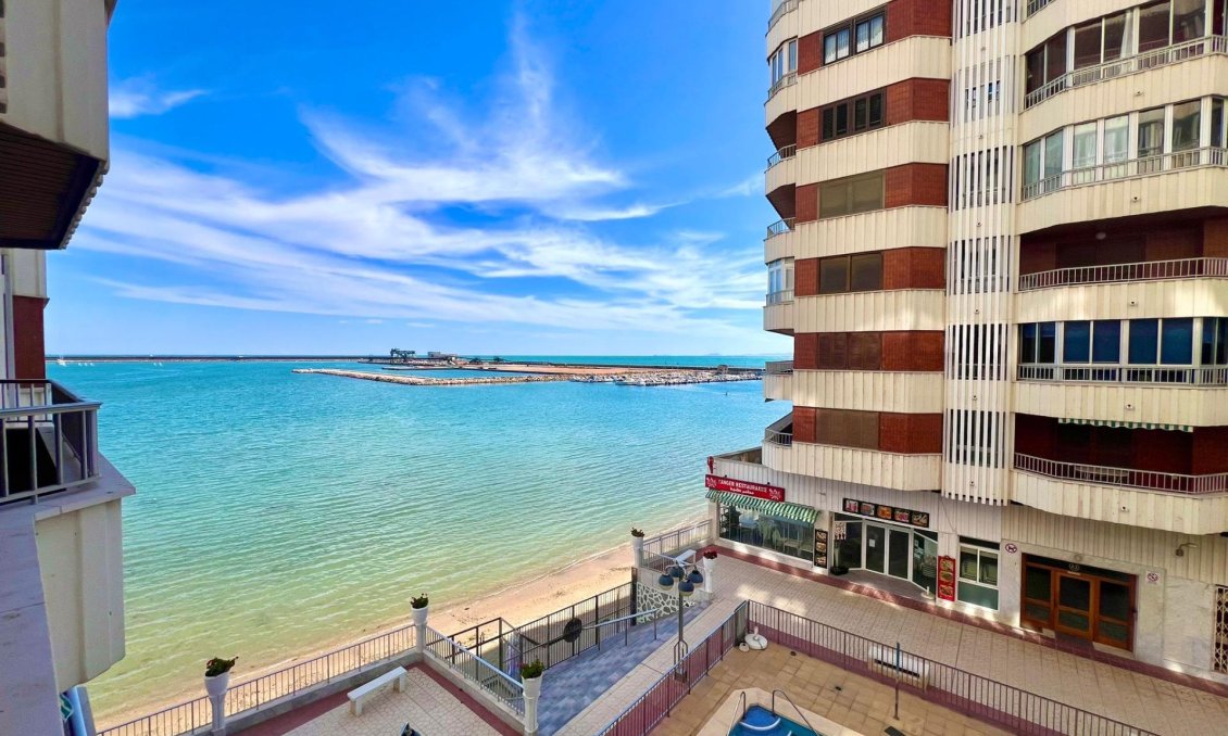 Resale - Apartment -
Torrevieja - Acequion