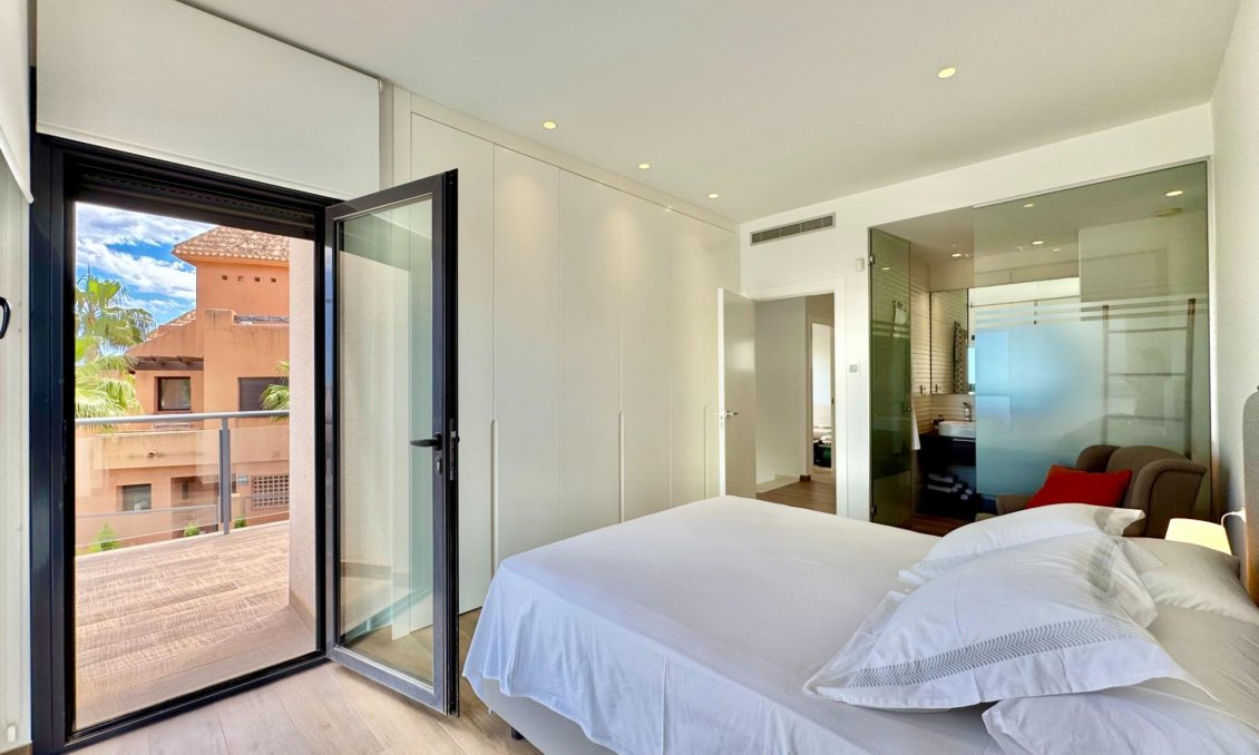 Resale - Villa -
San Miguel de Salinas - Bellavista