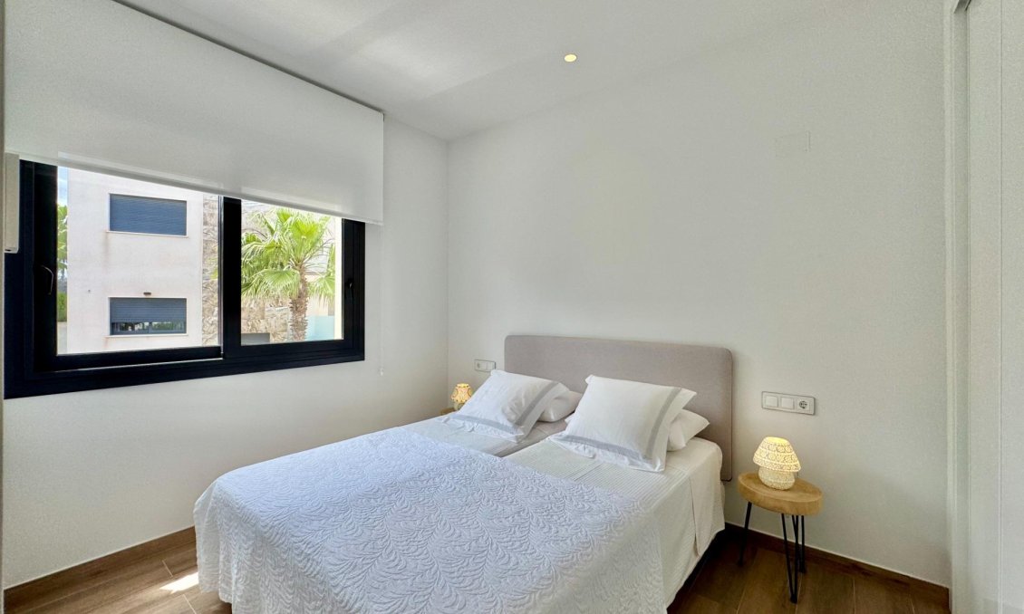 Resale - Villa -
San Miguel de Salinas - Bellavista