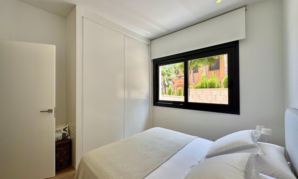 Resale - Villa -
San Miguel de Salinas - Bellavista